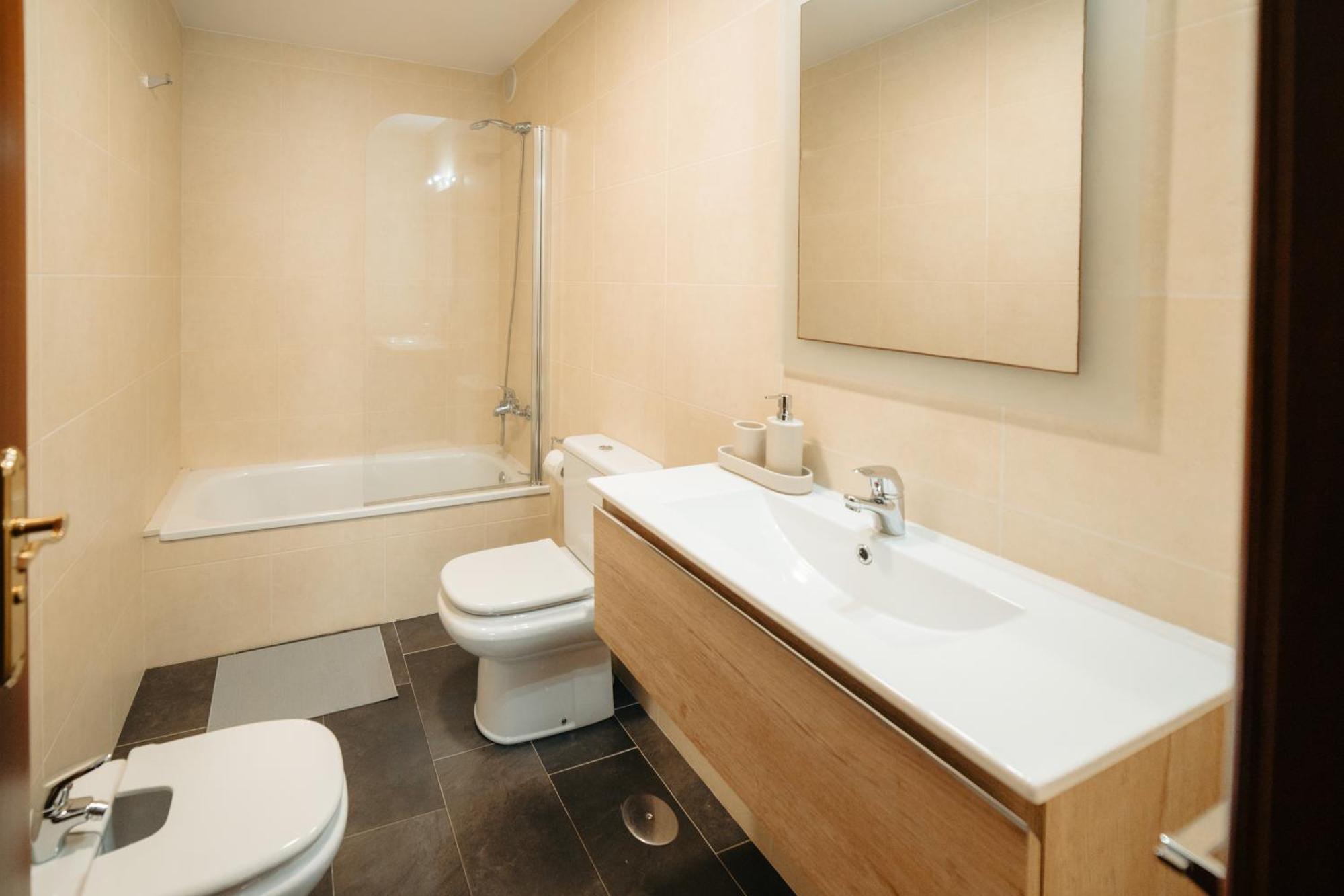 Moderno Apartamento En El Camino De Fisterra نيغريرا المظهر الخارجي الصورة